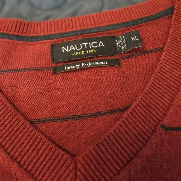 EUC Nautica wine and navy striped sweater sz XL - Picture 3 of 5